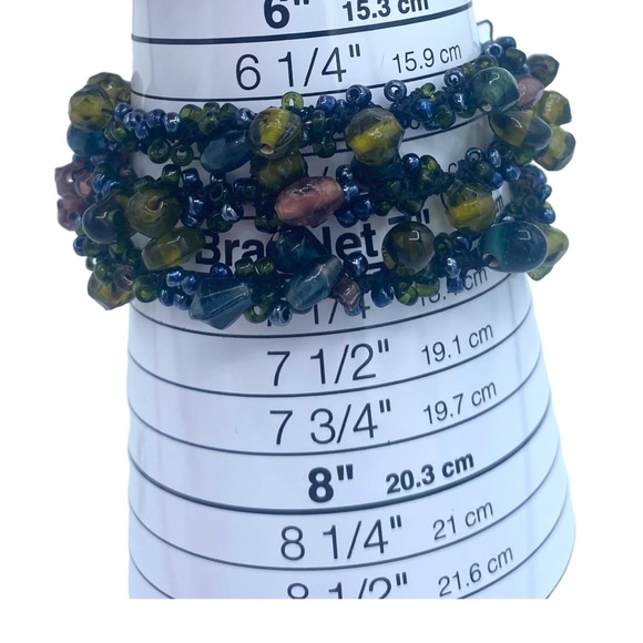 Hanmade memory wire wrap bracelet glass beads green - Picture 5 of 5